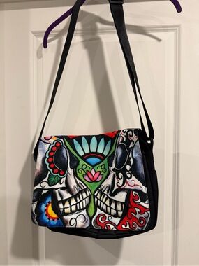 Sugar Skull Day of the Dead Messenger Bag Laptop Crossbody Black. Unisex.